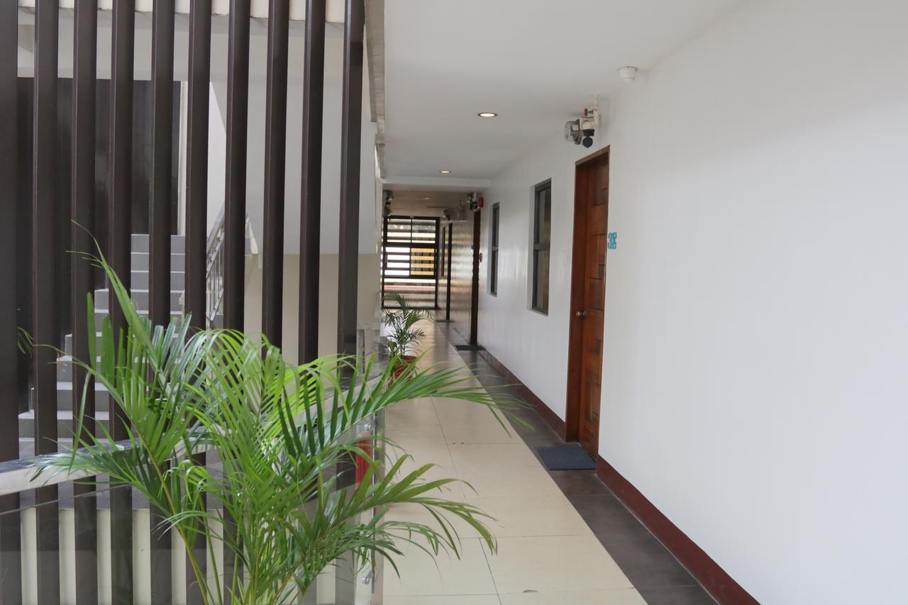 Versteeg Vacations - Mca Cebu Exterior photo